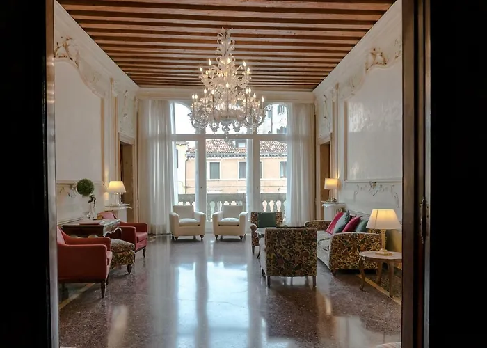 Luxury Balcony Apartment