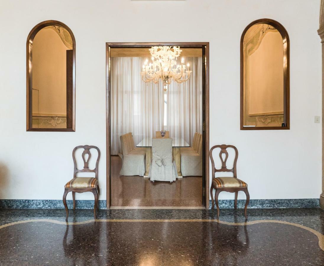 Luxury Balcony Appartement