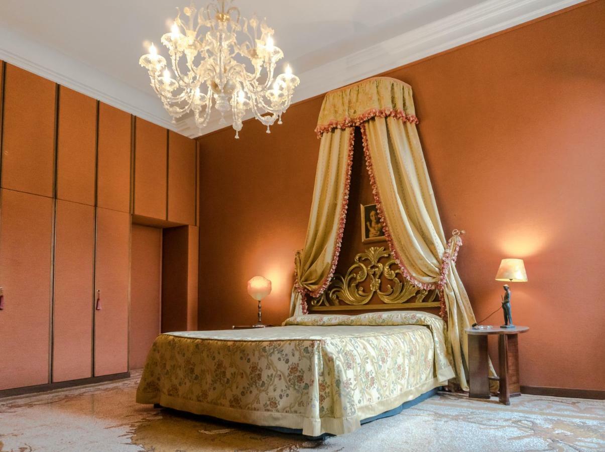 Luxury Balcony Appartement *